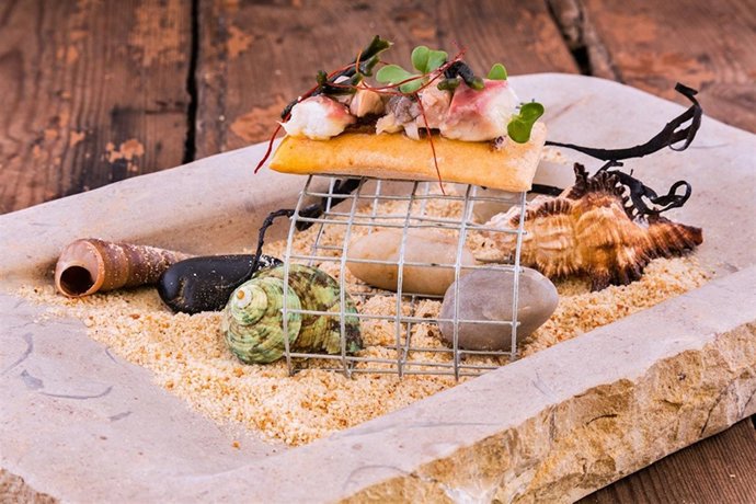 Quince nudos de Bajamas