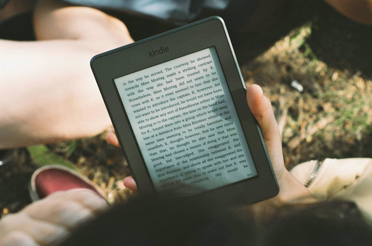 Día Mundial del Libro Electrónico – Leer en Pantalla
