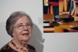 La escritora Helena Villar Janeiro