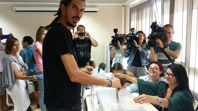 Alberto Rodríguez (Podemos)