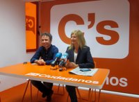 Rivera (C's) destaca que Málaga "va a ser un referente clarísimo" en el Congreso