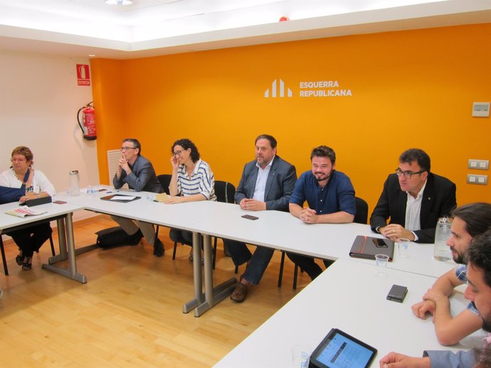 J.M.Jové, M.Rovira, O.Junqueras, G.Rufián y Ll.Salvadó (ERC)