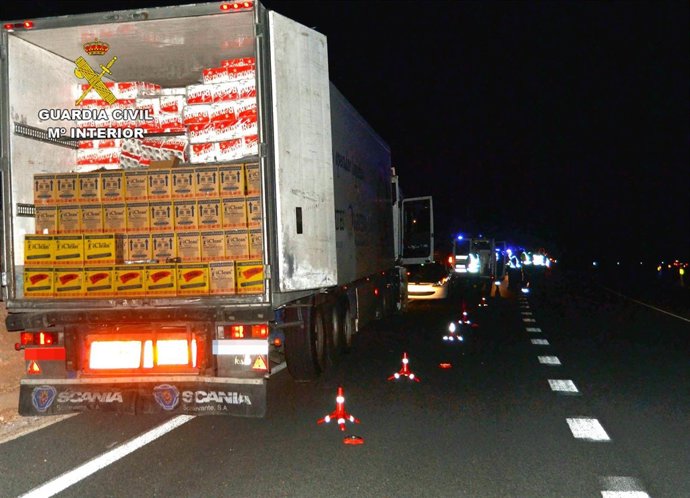 Guardia Civil intercepta a un camionero bajo la influencia de cocaína 