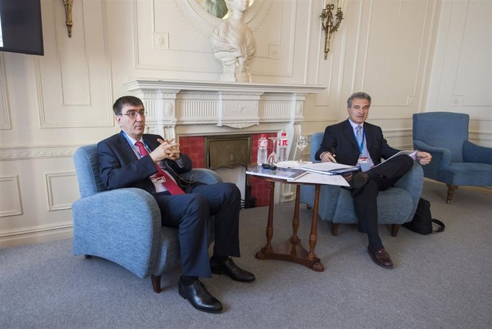 El director de la Aneca, en las jornadas de postgrado