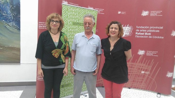 Ruz (izda.), Doblas y Nazario durante la presentación de la exposición