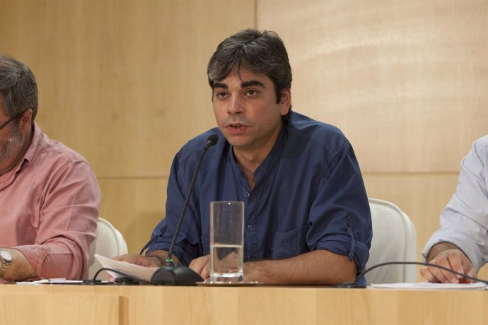 El concejal presidente de Centro Jorge García Castaño