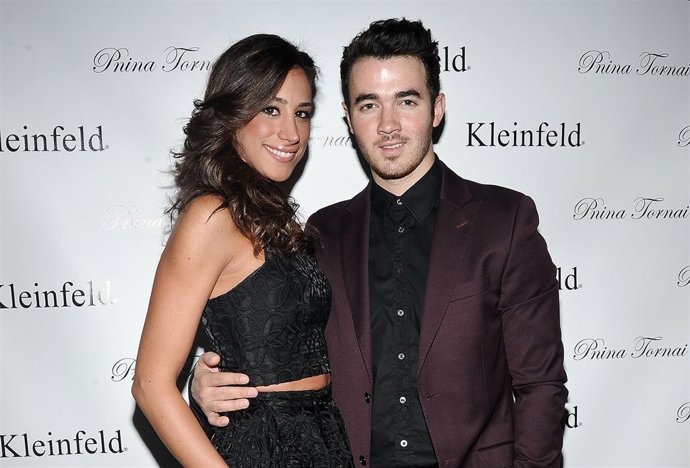 KEVIN JONAS Y DANIELLE JONAS