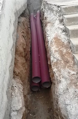 Obras de remodelación de la red de Endesa en Badalona