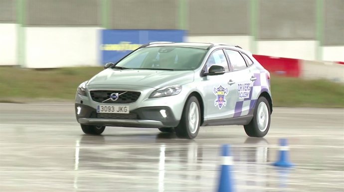 Coche de la Drivers' Academy RACE-Red Bull