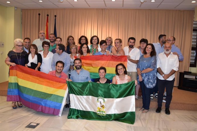 Sánchez Rubio se reúnes con el colectivo Lgtbi