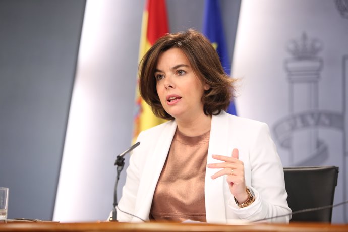 Soraya Sáez de Santamaría tras el Consejo de Ministros