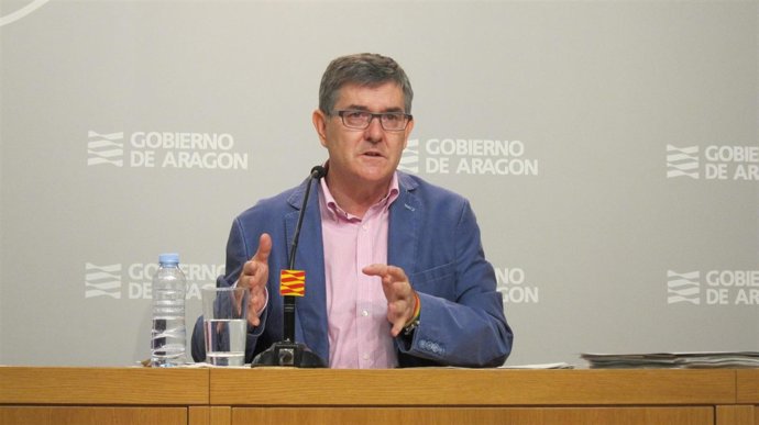 El consejero de Presidencia del Gobierno de Aragón, Vicente Guillén
