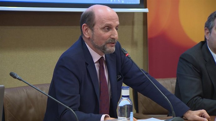 Sastrón: "Parece que nuestras tarifas siempre son sospechosas"