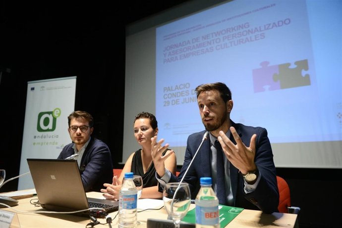 Encuentro en Granada de la industria cultural para impulsar proyectos