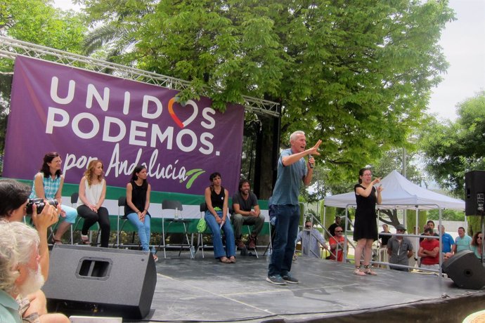 Diego Cañamero interviene en el acto público.