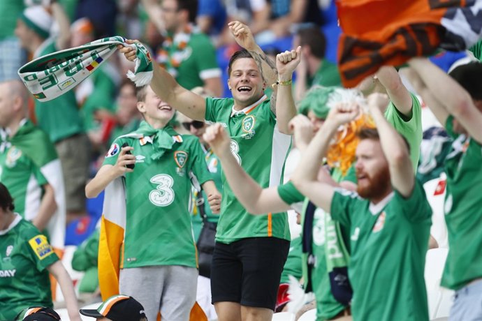 Afición irlandesa en la Eurocopa 2016