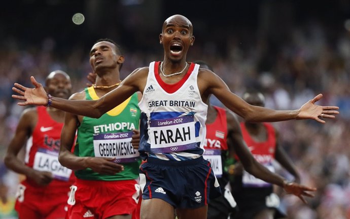 El británico Mo Farah gana el 5000m de Londres