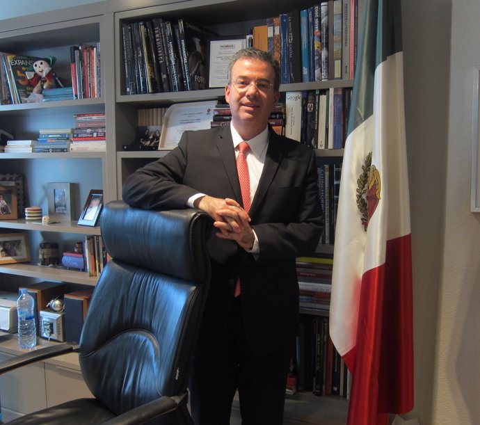 Alejandro Díaz de León, director general de Bancomext