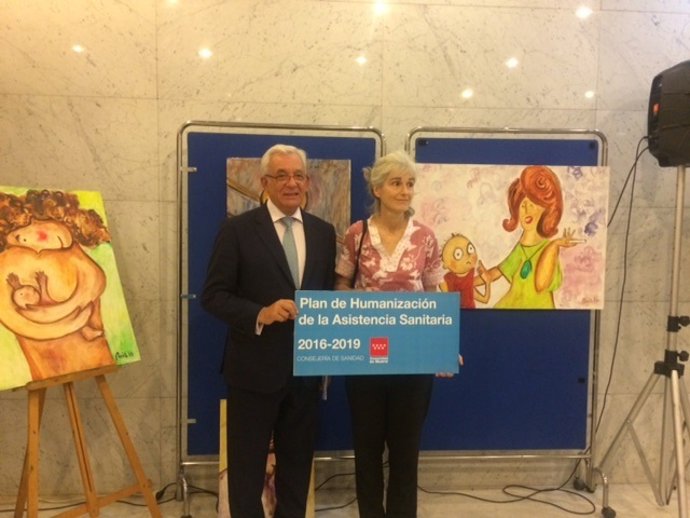 Sánchez Martos presenta el Plan de Humanización en Sanidad