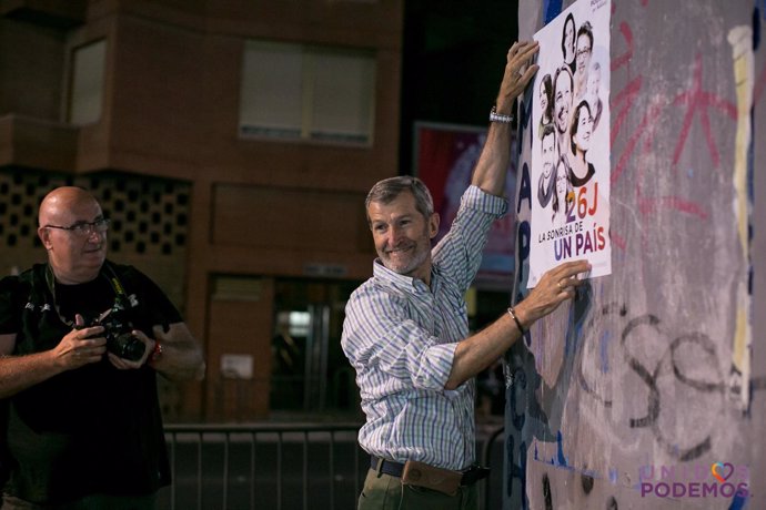 El candidato número uno de Unidos Podemos por Almería, Julio Rodríguez