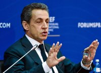 Sarkozy supera a Juppé como favorito de Los Republicanos a las elecciones