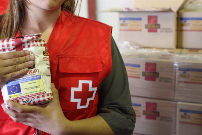 Voluntaria de Cruz Roja