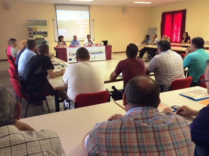 El delegado Javier Salas en el Ifapa de Campanillas, en Málaga capital
