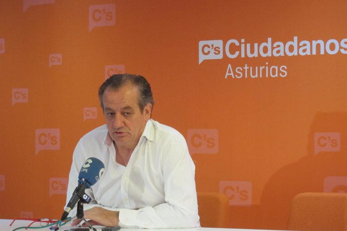 El portavoz de Ciudadanos en la Junta General del Principado de Asturias, Nicano