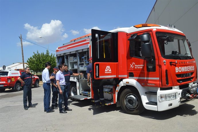 NP NUEVO CAMION BOMBEROS