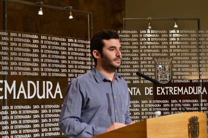 El director general del IJEx, Felipe González