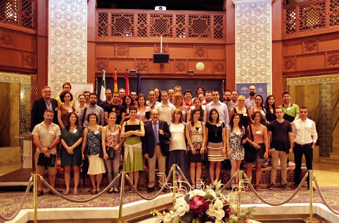 Encuentro con jóvenes investigadores.