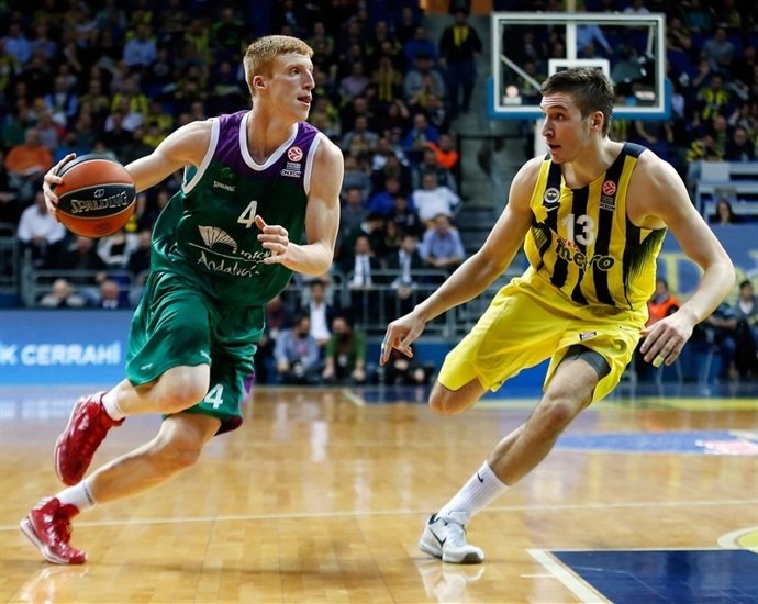 Alberto Díaz en el Fenerbahce - Unicaja