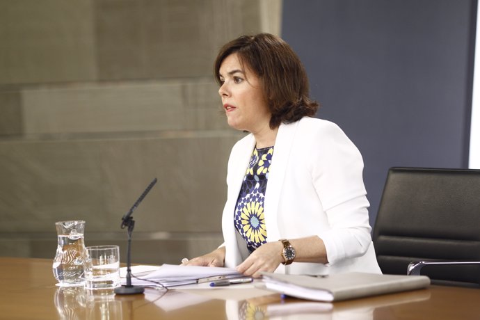 Rueda de prensa de Soraya Sáenz de Santamaría tras el Consejo de Ministros