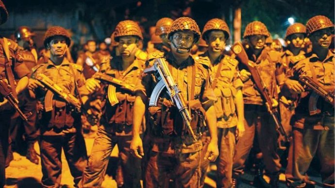 Fuerzas bangladeshíes desplegadas por el ataque a un restaurante de Dacca