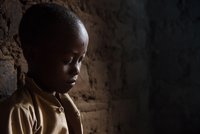 Una prueba de siete años: la experiencia de un niño de la calle en Burundi