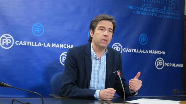 Robisco en rueda de prensa