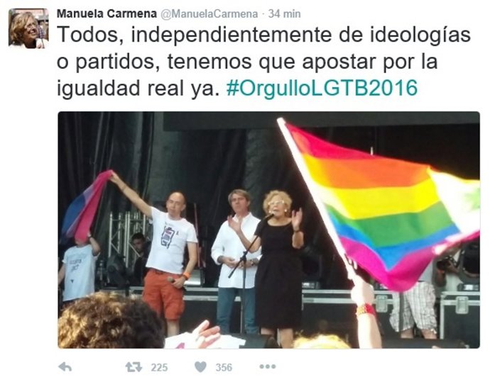 Tuit de Carmena con motivo del Orgullo Gay 2016 en Madrid