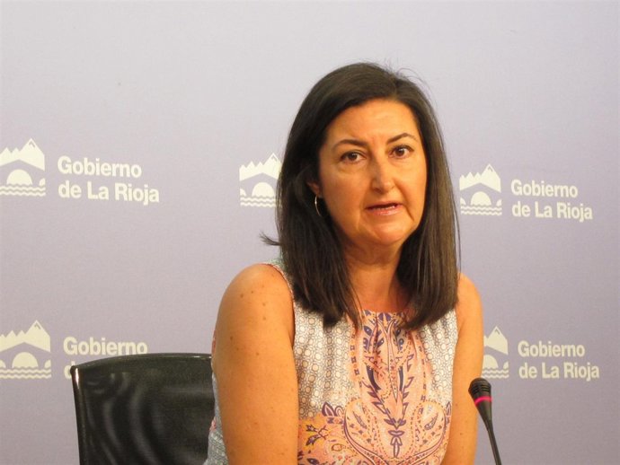 La directora general de Empleo, Cristina Salinas, analiza datos paro junio