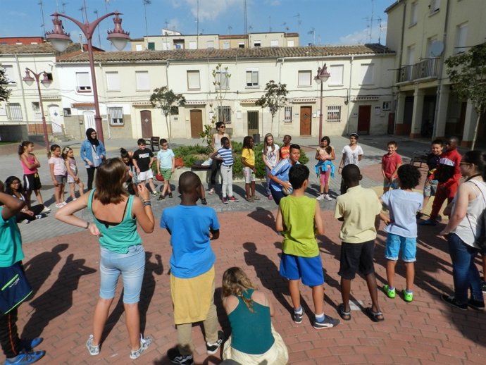 Nota De Prensa Y Fotografias De La Escuela Abierta De Verano De San José Y Madre