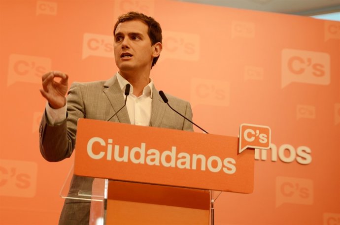 Albert Rivera en rueda de prensa
