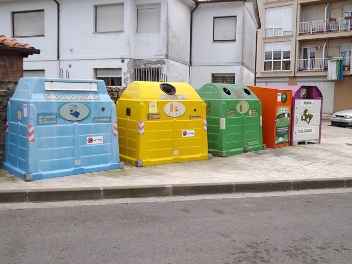 Contenedores de recogida de residuos 