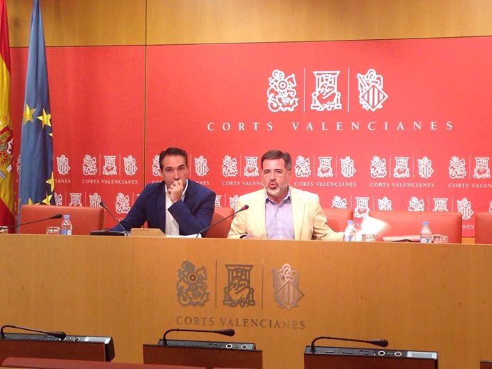 Castelló e Ibáñez explican el voto particular del PP a la Comisión del metro