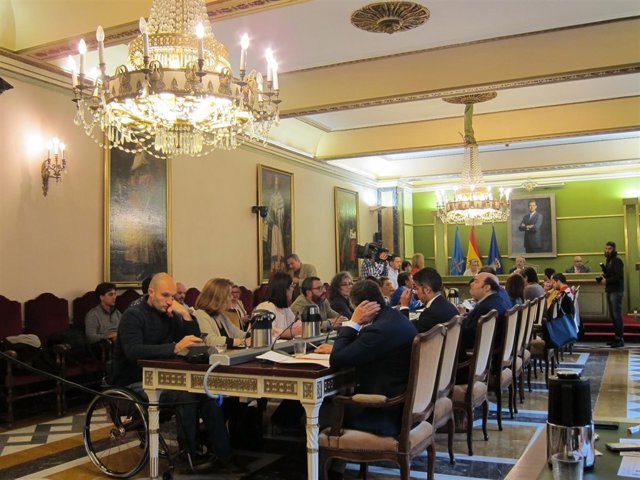 Pleno del Ayuntamiento de Oviedo