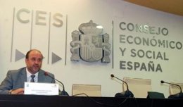 Martínez Guijarro en la presentación del anuario