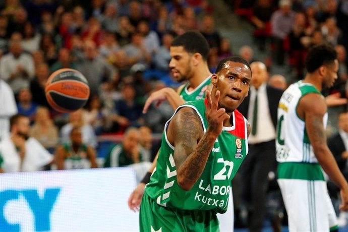 Adams en el Laboral Kutxa - Panathinaikos