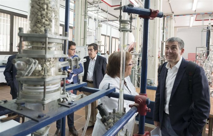 Visita de Clavijo al Campus de la Ciencia y la Tecnología