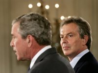 Bush defiende a Blair y alaba el papel de Reino Unido en la "guerra contra el terrorismo"