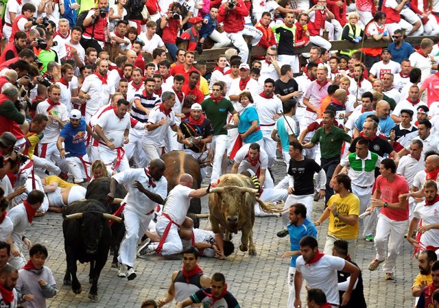Primero encierro de San Fermín con toros de Fuente Ymbro