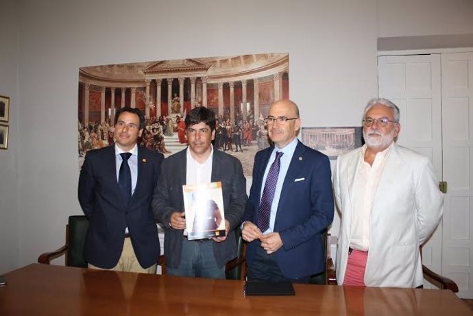 Maldonado, Llamas, Carmona y Galiana durante la presentación