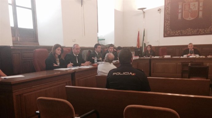 Acusado de asesinar a su mujer en Cúllar